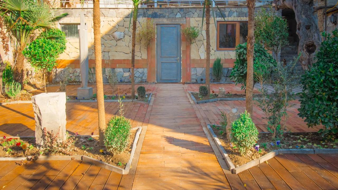 Wine Symphony Boutique Hotel Tbilisi Exterior photo